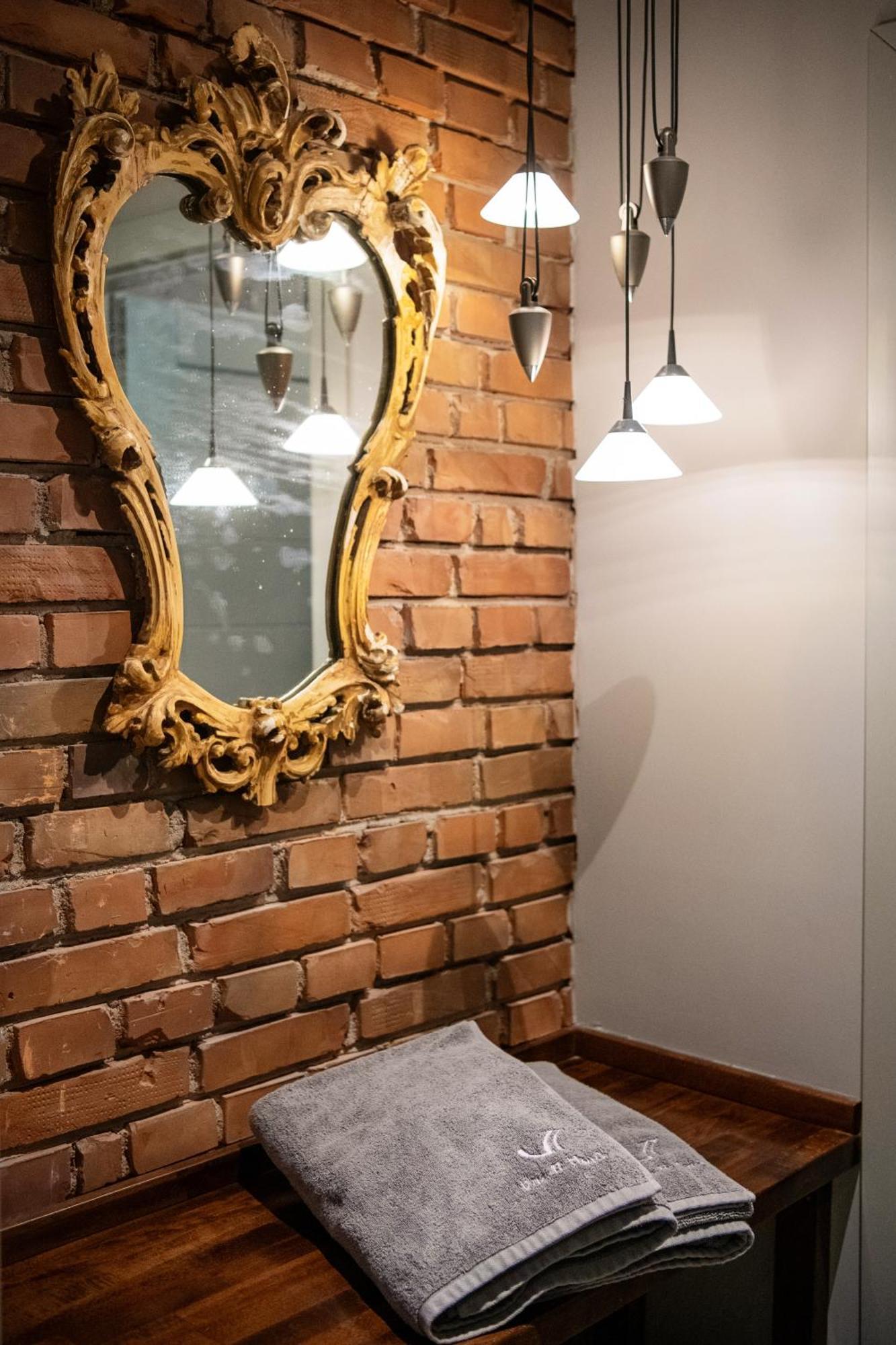 Hotel Vila 11 Durrës 외부 사진