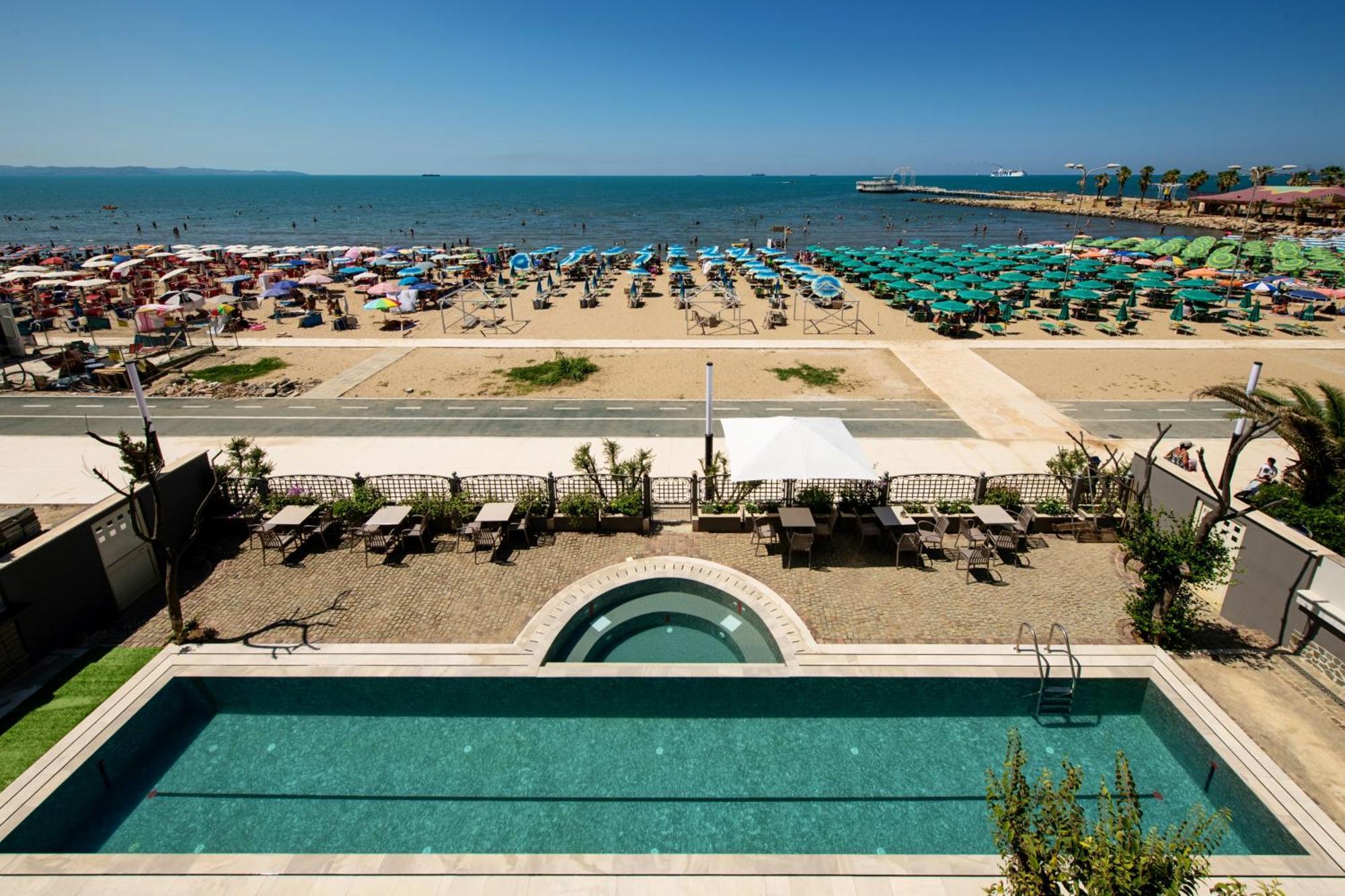 Hotel Vila 11 Durrës 외부 사진