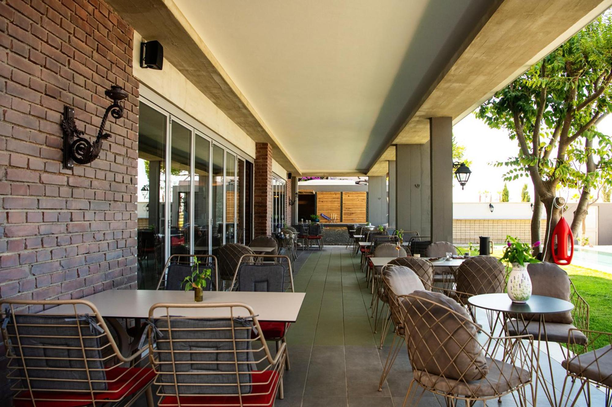 Hotel Vila 11 Durrës 외부 사진