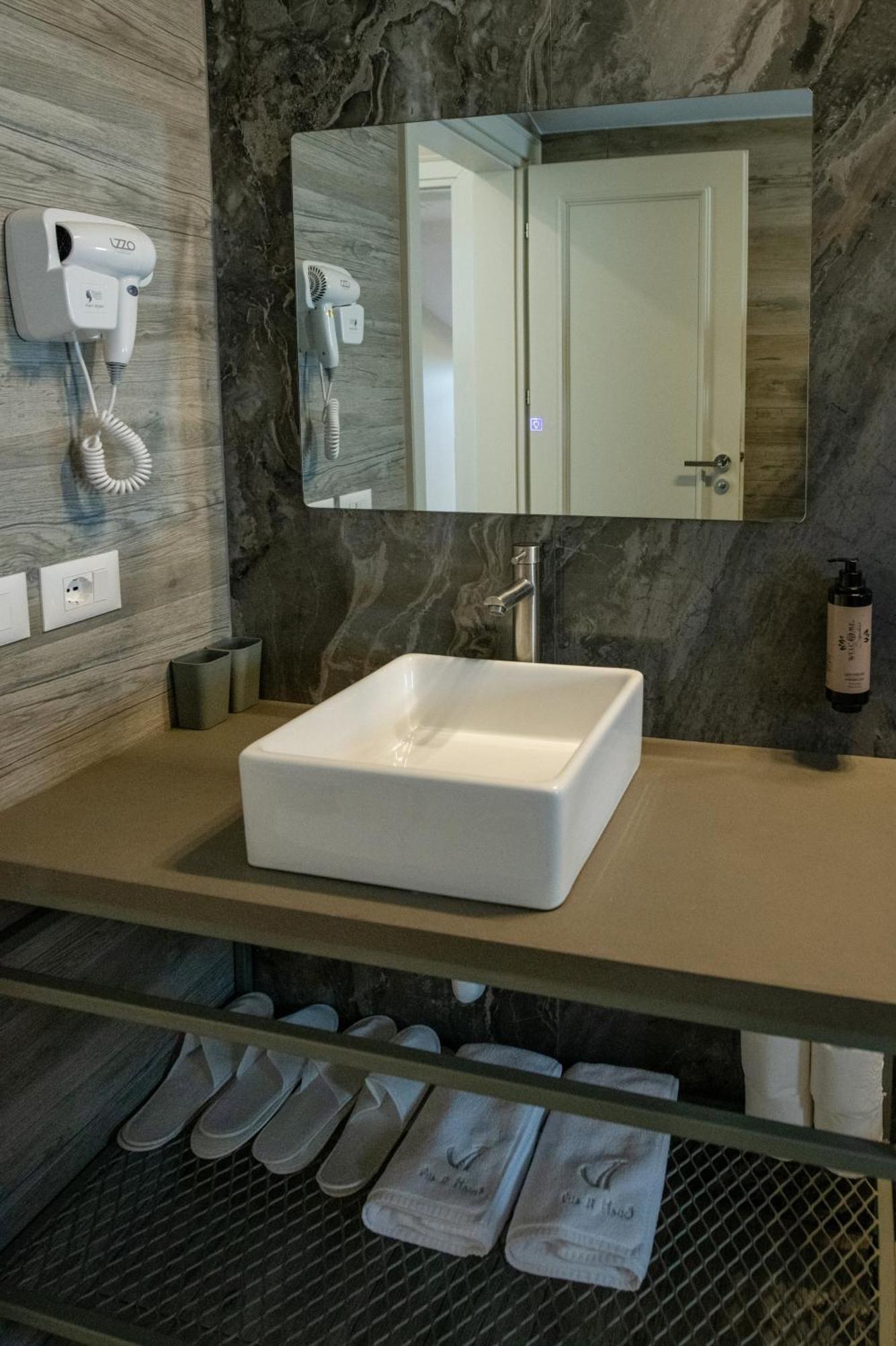 Hotel Vila 11 Durrës 외부 사진