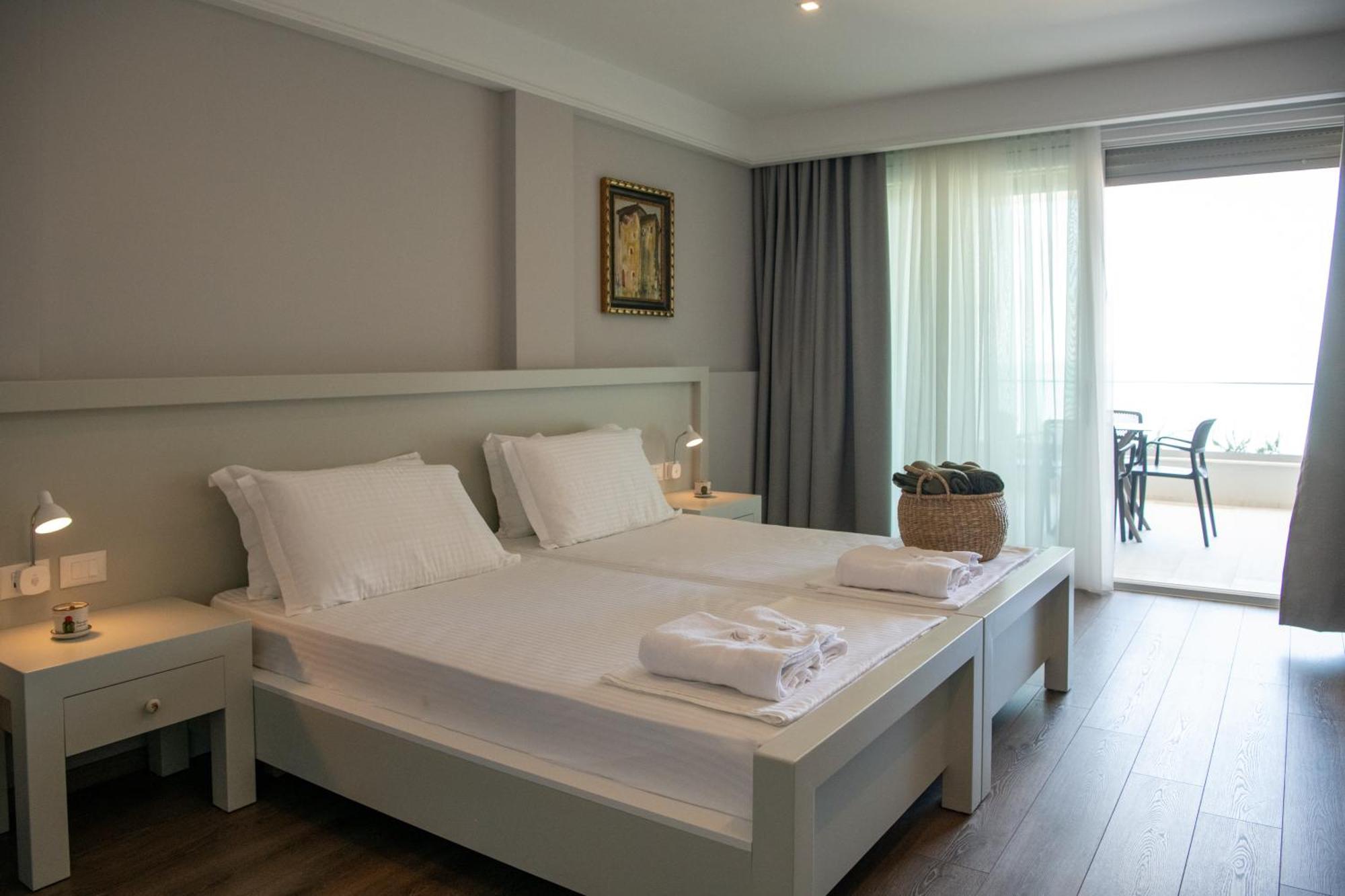 Hotel Vila 11 Durrës 외부 사진